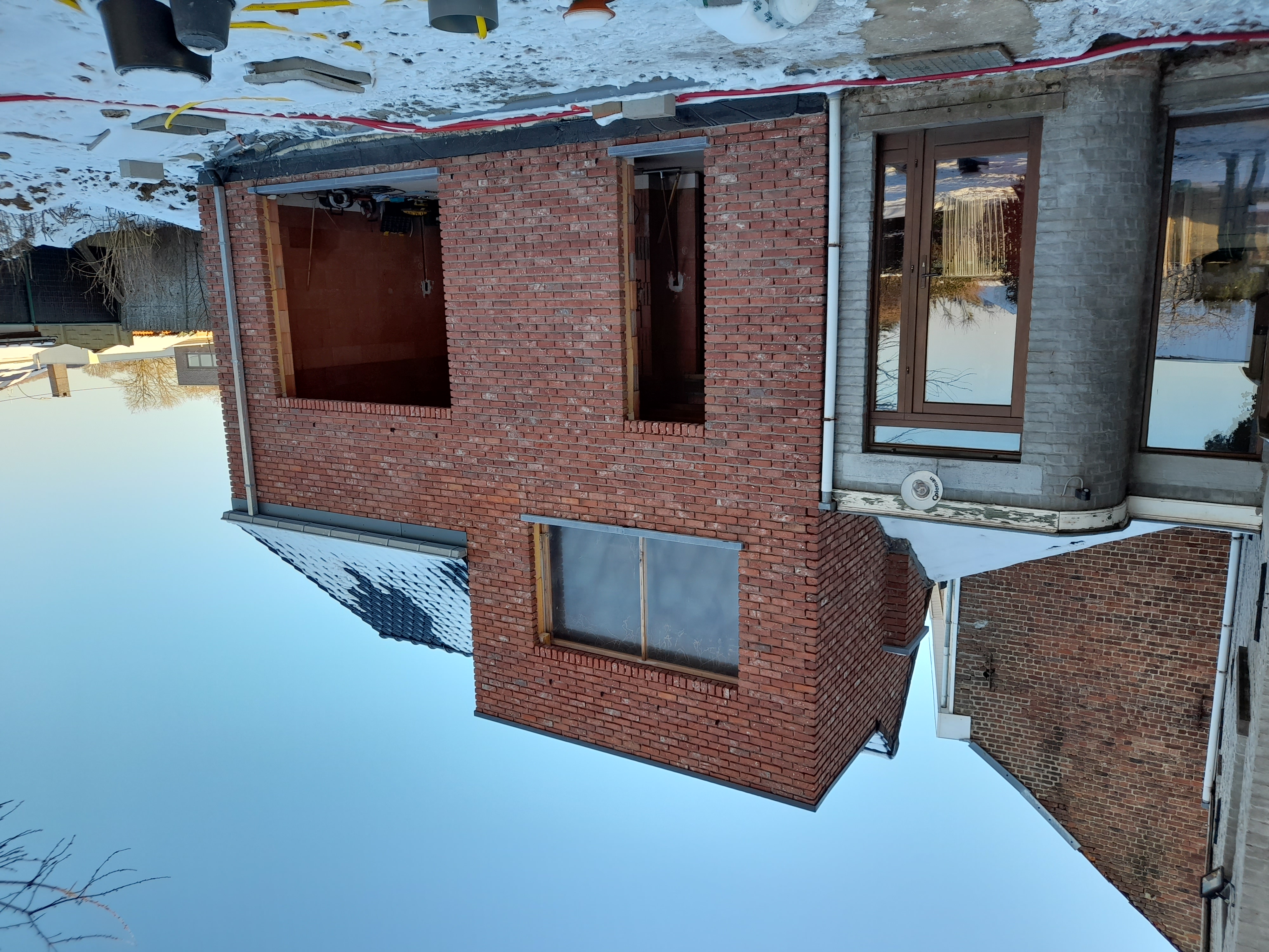 2e foto van hedendaagse gevelrenovatie