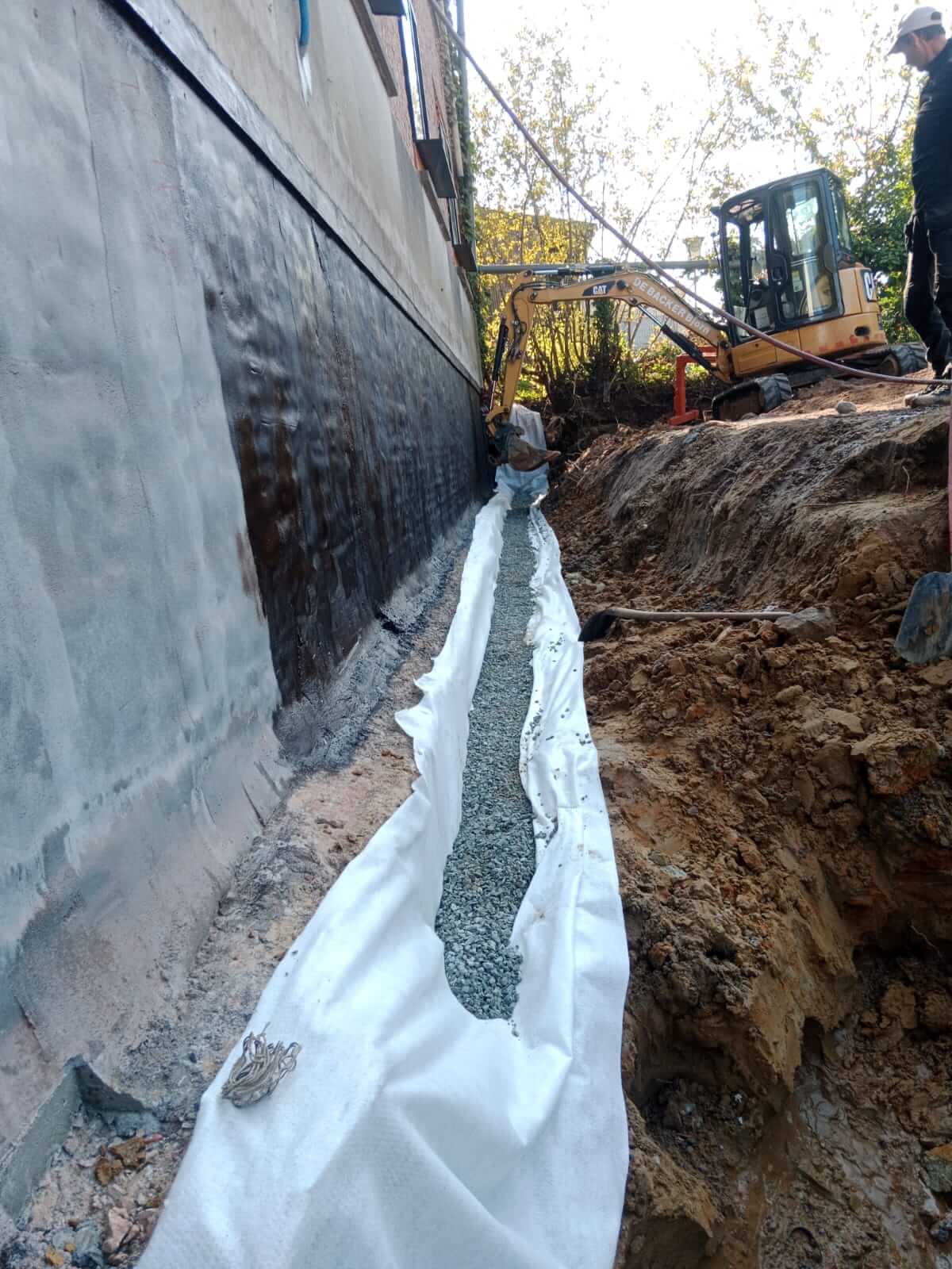 graafwerken ruwbouwfase loods renovatie