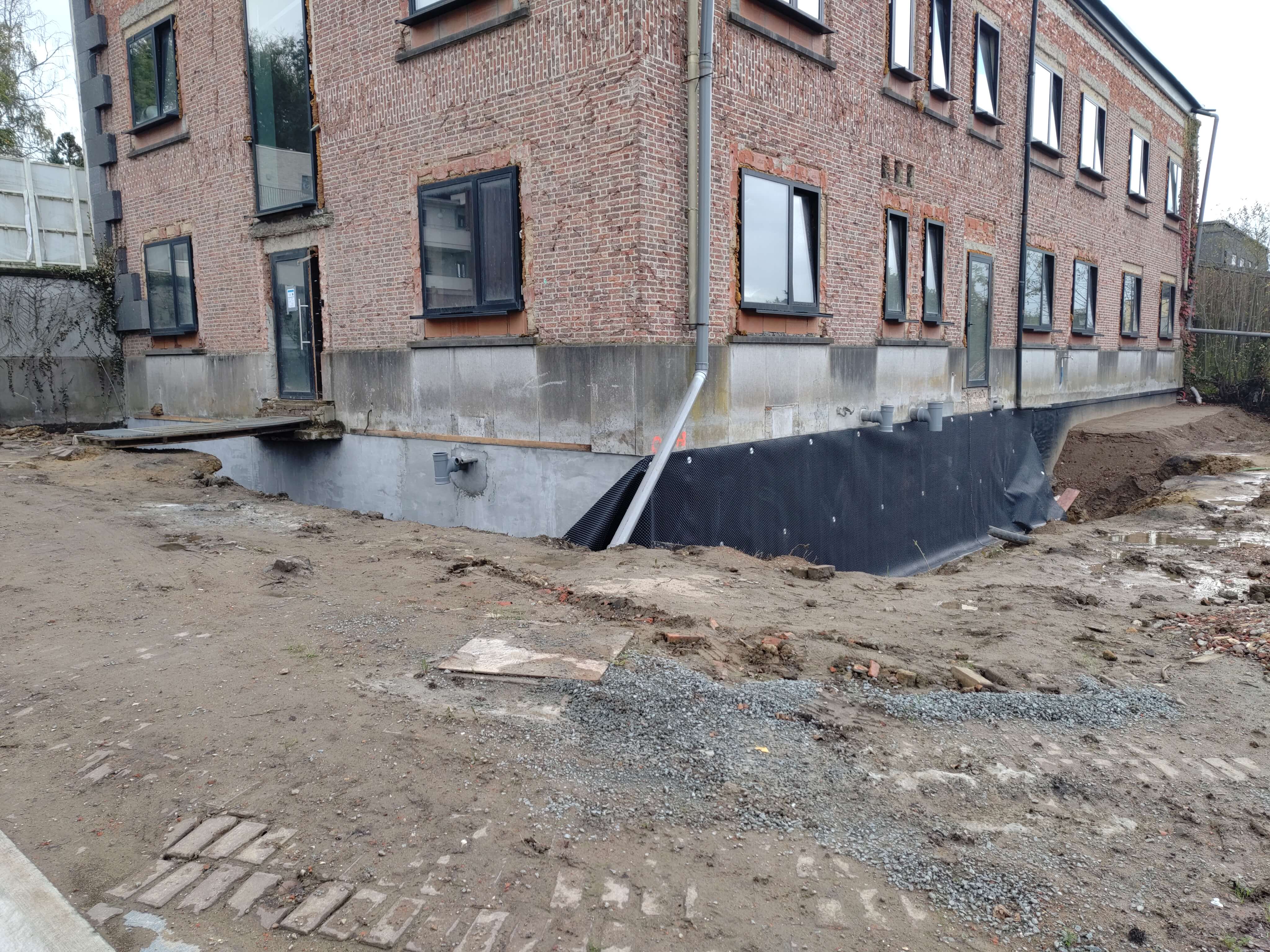 zijaanzicht loods renovatie ruwbouw
