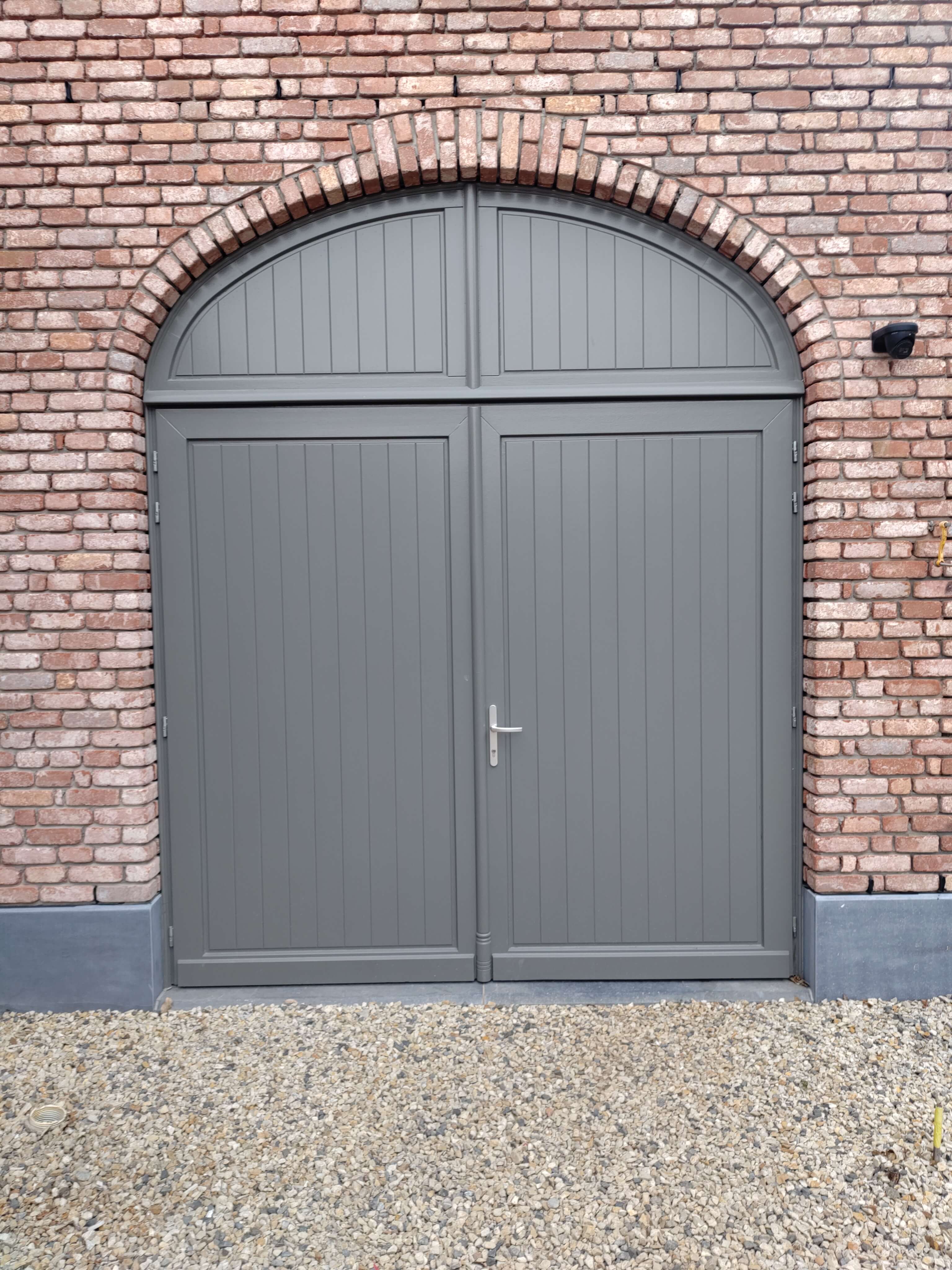 siermetselwerken rond poort nieuwbouw